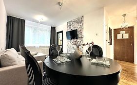 Wita Stwosza Apartment - Self Check-In 20H